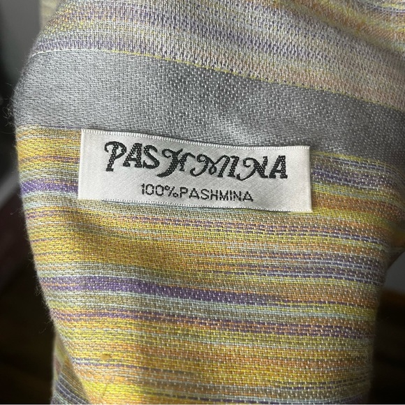 Pashmina Scarf Shawl Wrap Tassels Blue Gray Yellow Striped 71”x28” Fashion - Picture 6 of 7